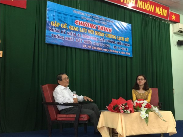 Chương trình gặp gỡ, giao lưu với nhân chứng lịch sử